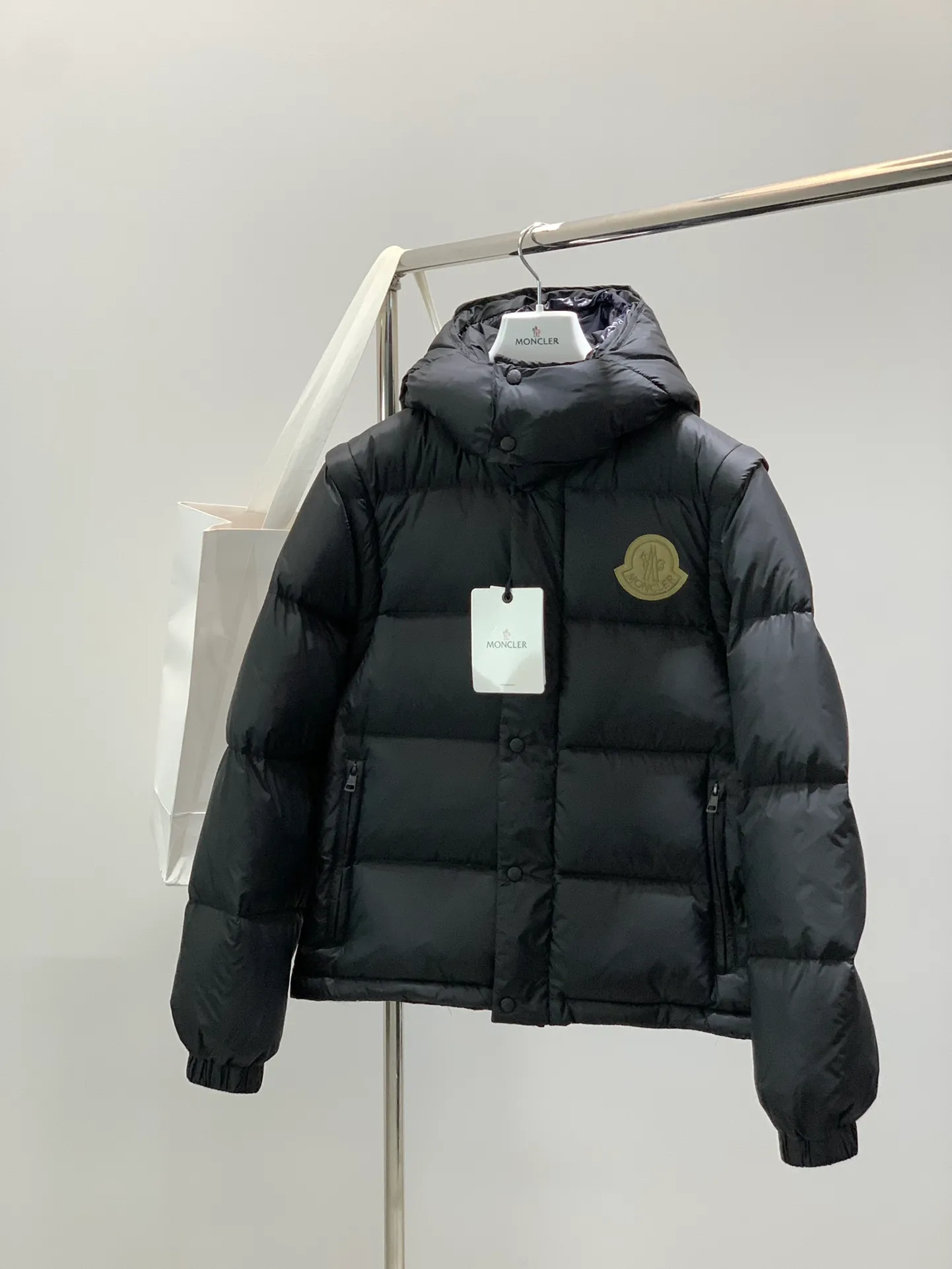P390 Premium 2026 Original 90 ！ Premium ， ， ， ， ， ， ， 。 ， 。 ， ， ， 。 Size：M-3XL